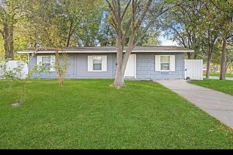 5702 Westover Street - Photo 0