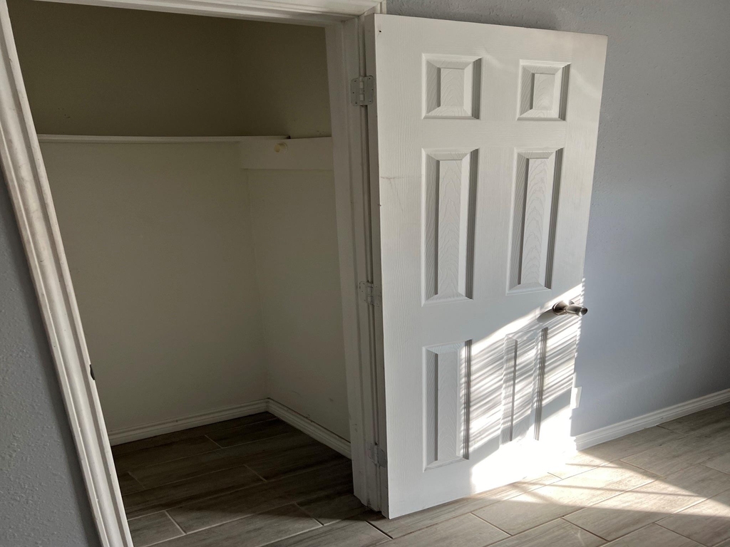 5702 Westover Street - Photo 3