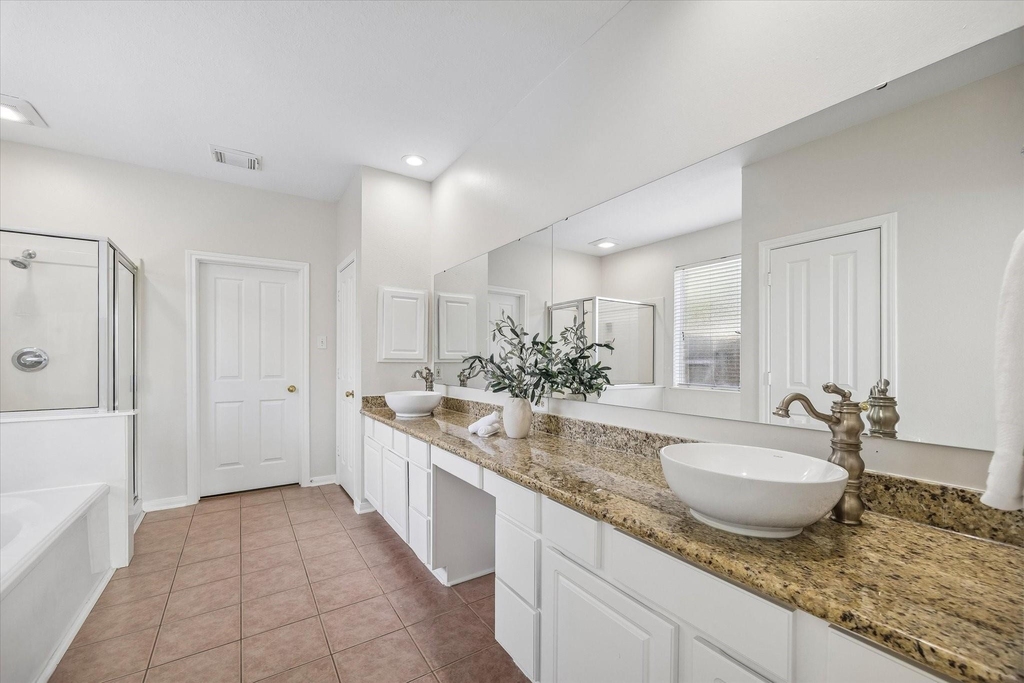 1515 Brazos Gate Drive - Photo 14