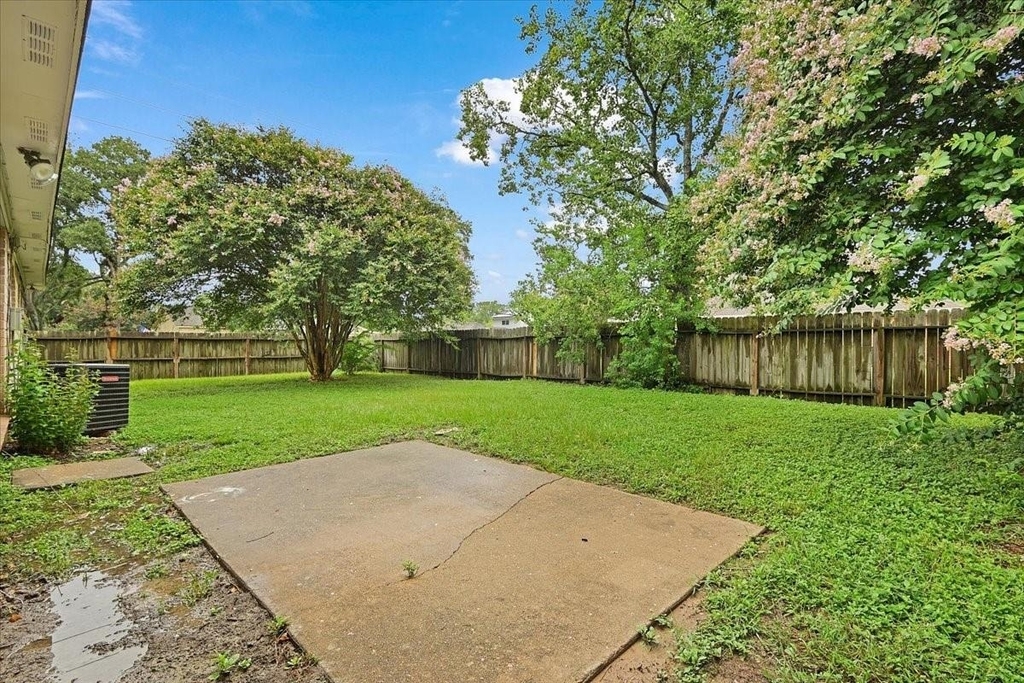 2601 Village Circle Dr Drive - Photo 13