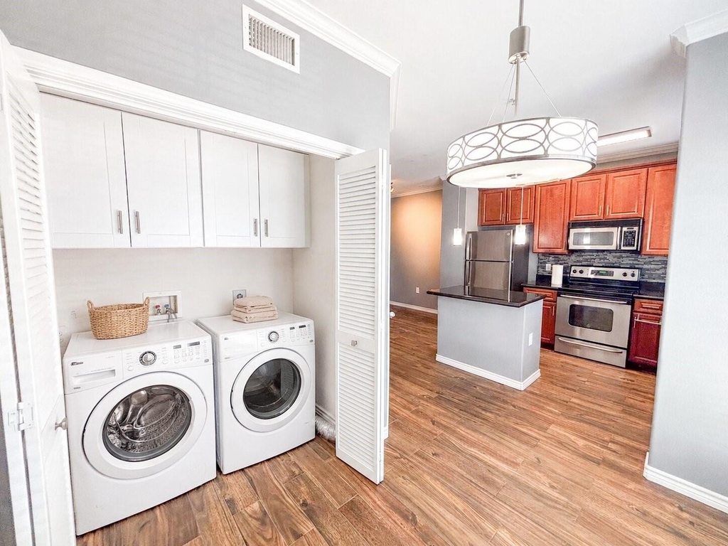 9200 Westheimer Road - Photo 9