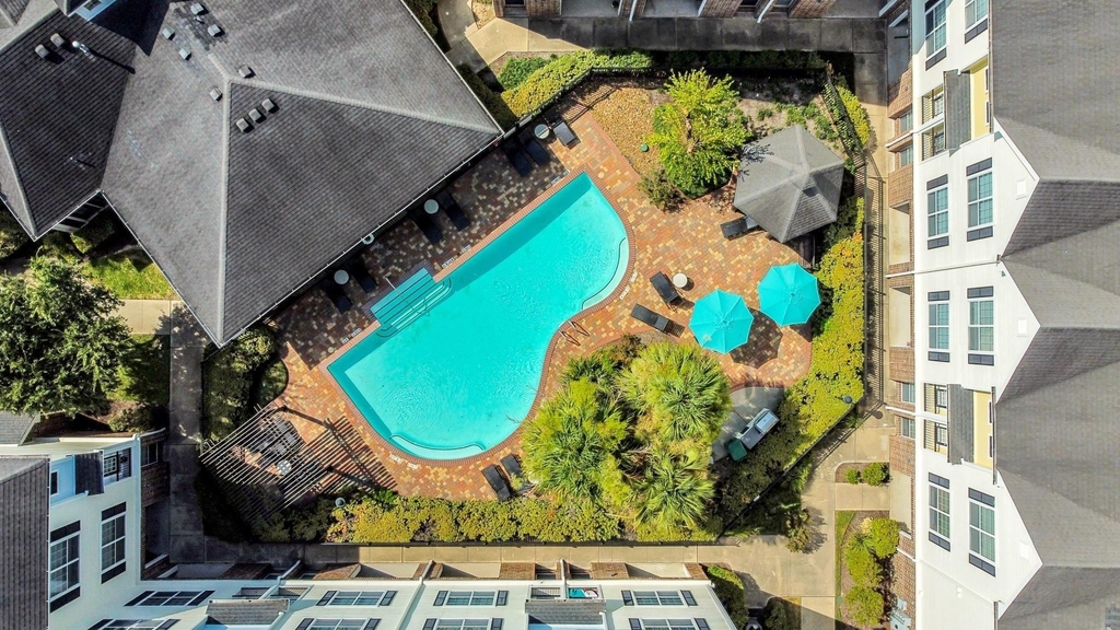 9200 Westheimer Road - Photo 18
