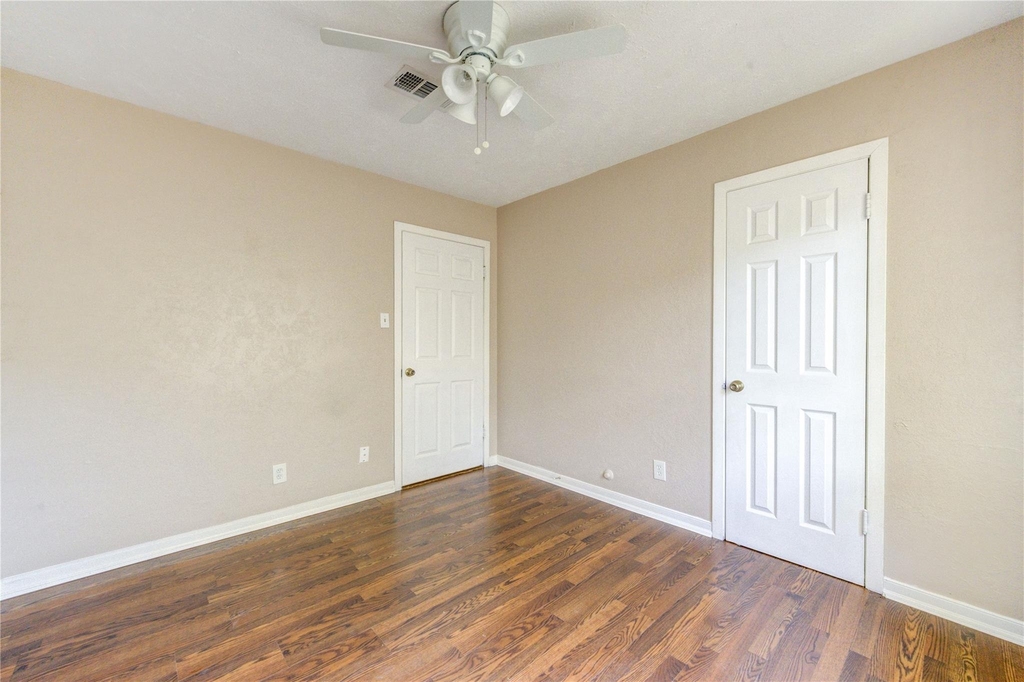 3205 Hays Street - Photo 16