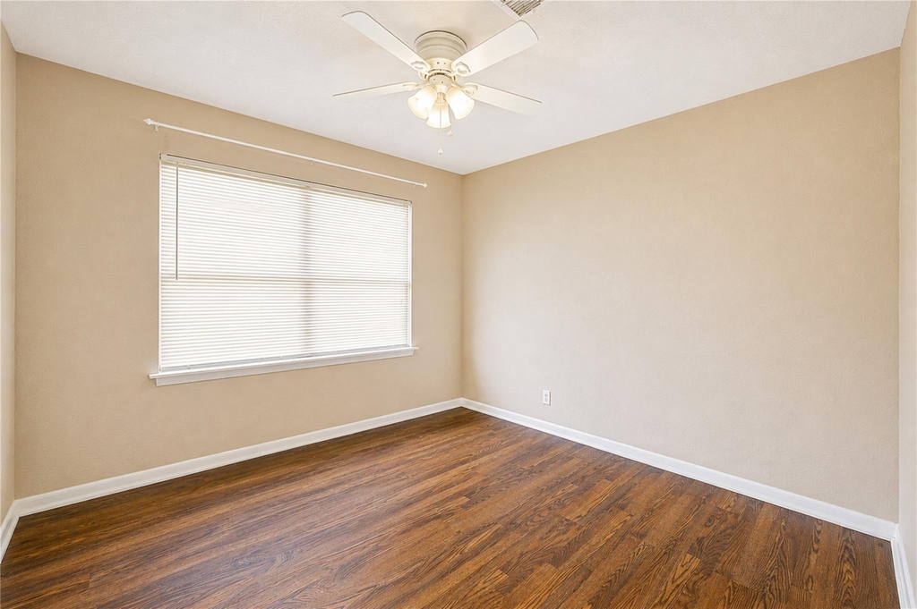 3205 Hays Street - Photo 15