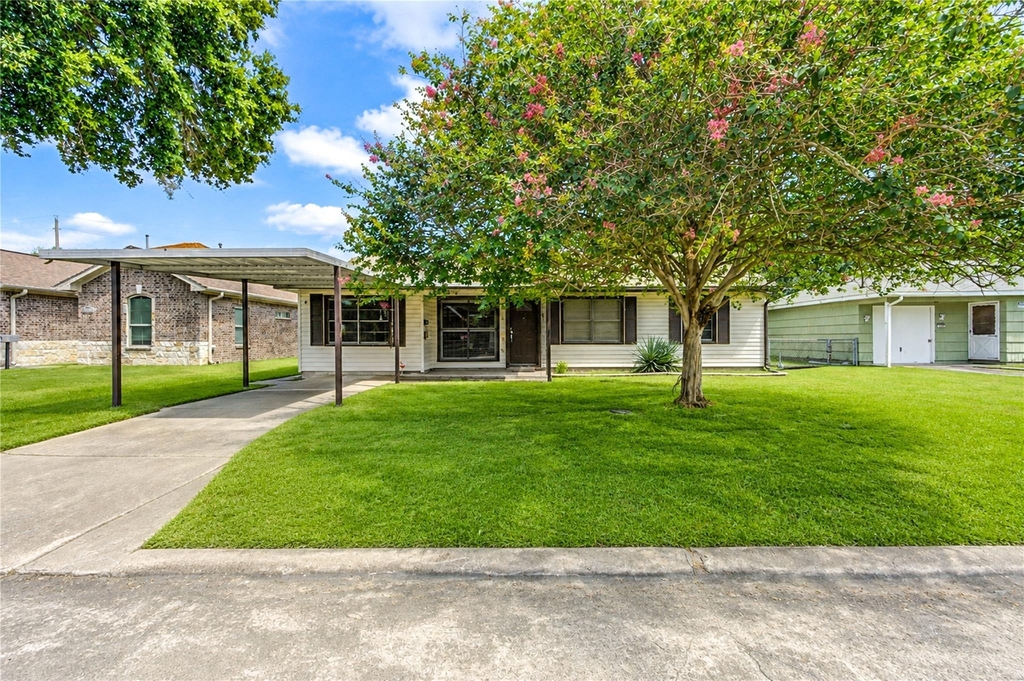 3205 Hays Street - Photo 1