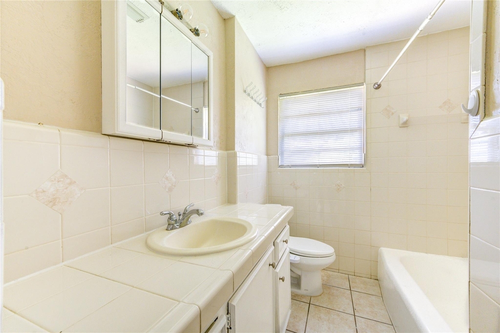 3205 Hays Street - Photo 18