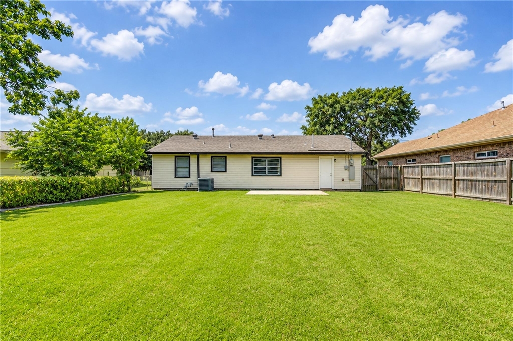 3205 Hays Street - Photo 37
