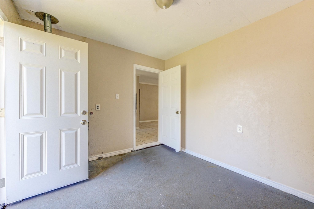 3205 Hays Street - Photo 34