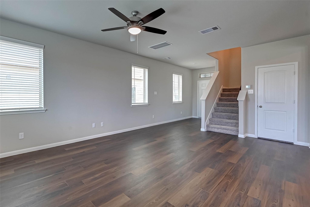 21450 Holly Heights Road - Photo 2