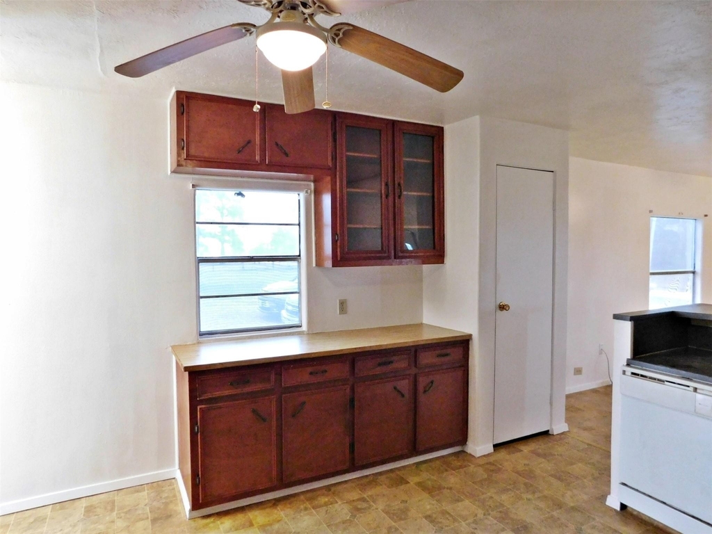 1607 Mallard Lane - Photo 3