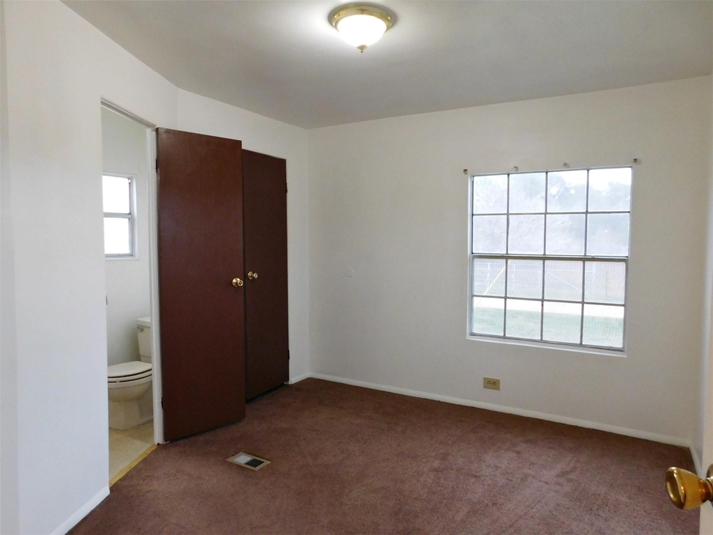 1607 Mallard Lane - Photo 6