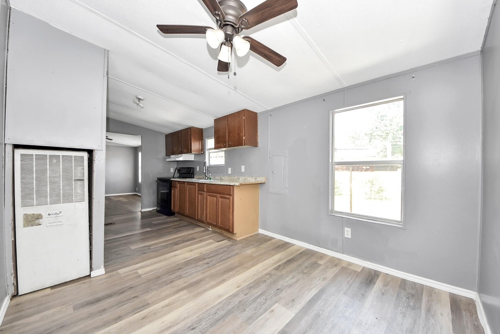 14009 Rustic Lane - Photo 15