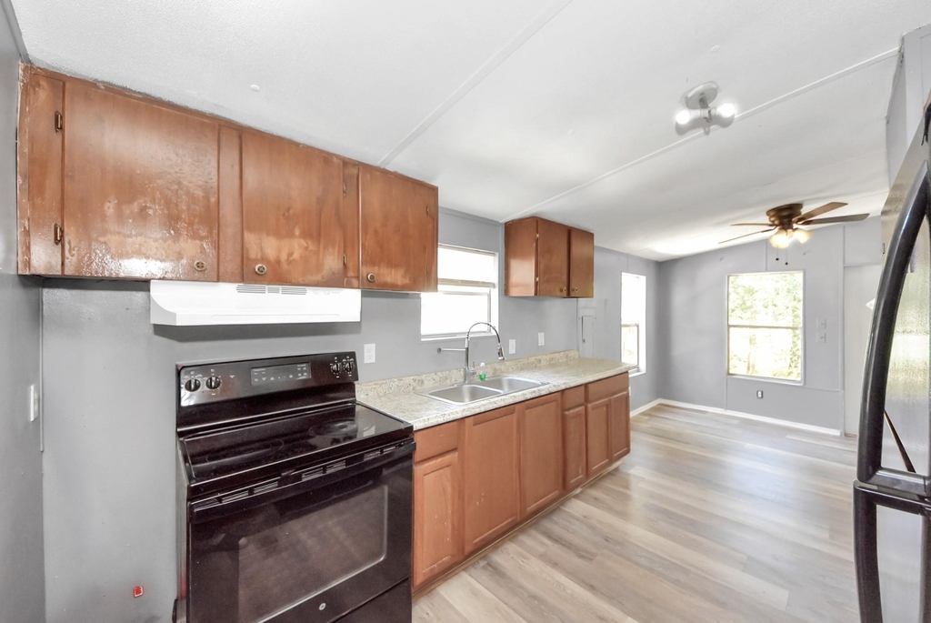 14009 Rustic Lane - Photo 10