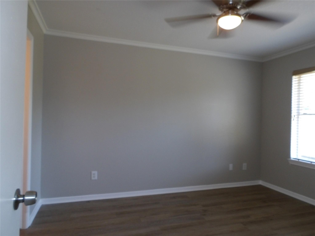 5914 Red River Drive - Photo 7