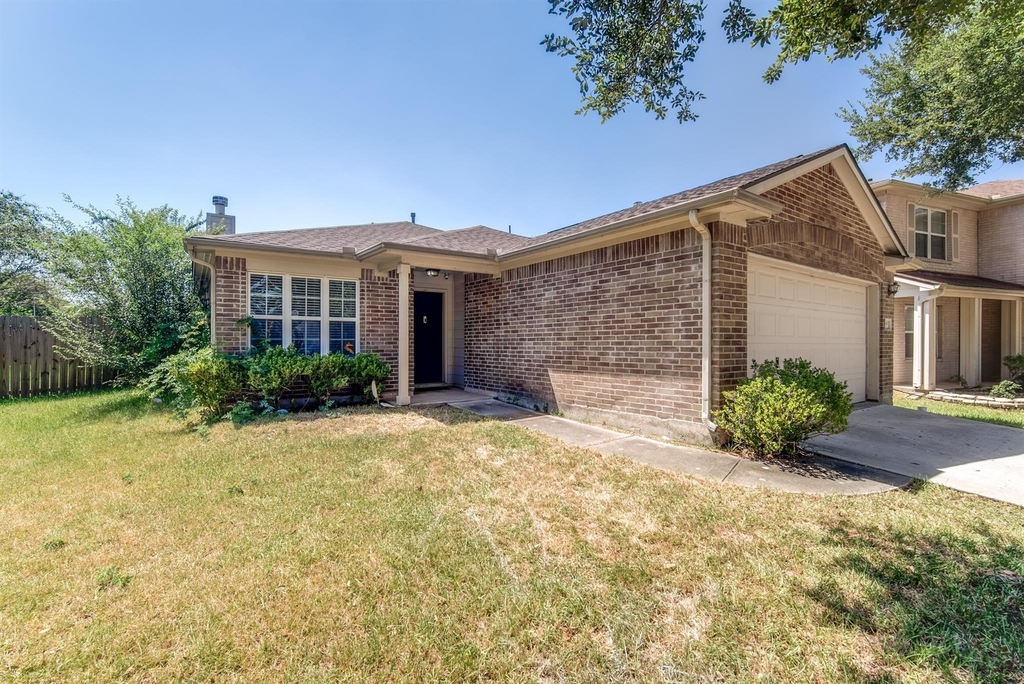 8442 Rollins Bend Lane - Photo 1