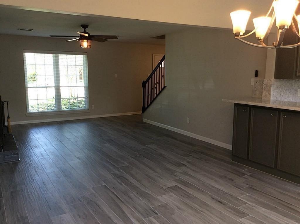 3035 Mosby Drive - Photo 2