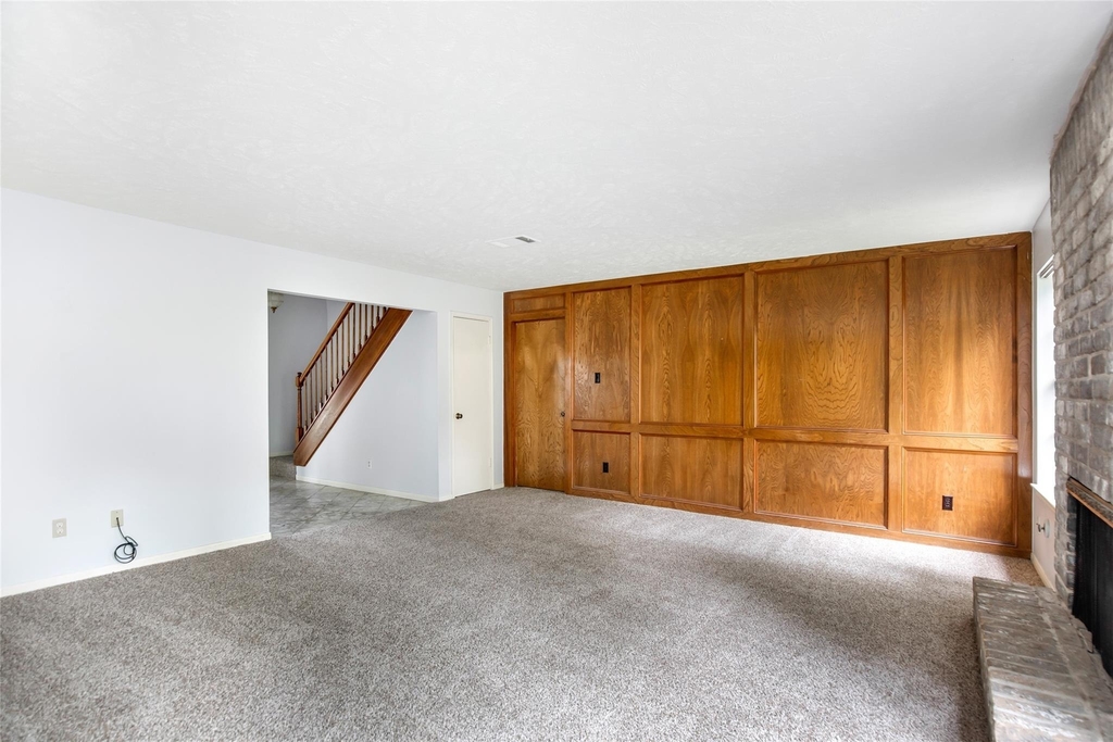 2130 Lake Hills Drive - Photo 16