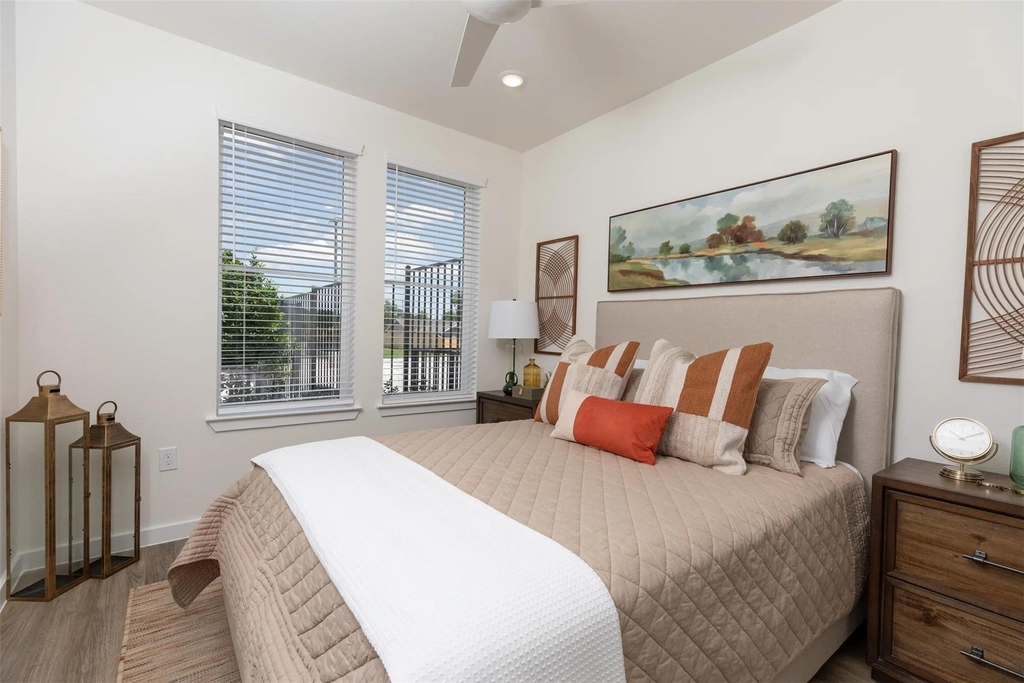 1690 North Loop - Photo 9