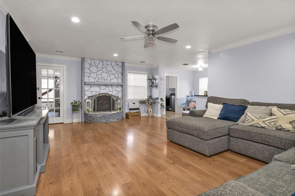 15010 Falling Creek Drive - Photo 12
