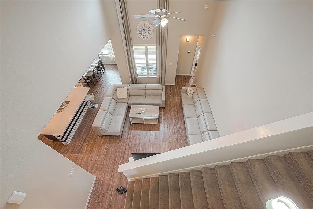 21029 Crinet Sq St - Photo 39