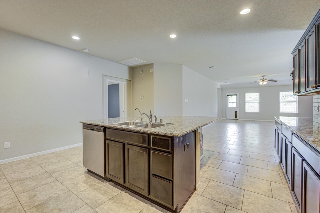 29222 Dunns Creek Court - Photo 8