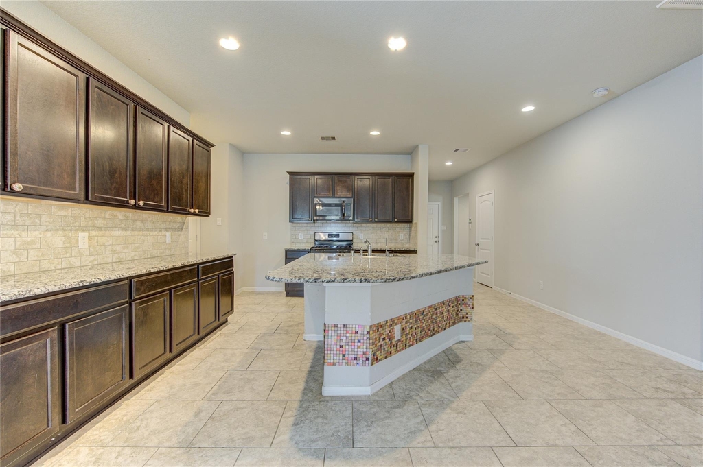 29222 Dunns Creek Court - Photo 7