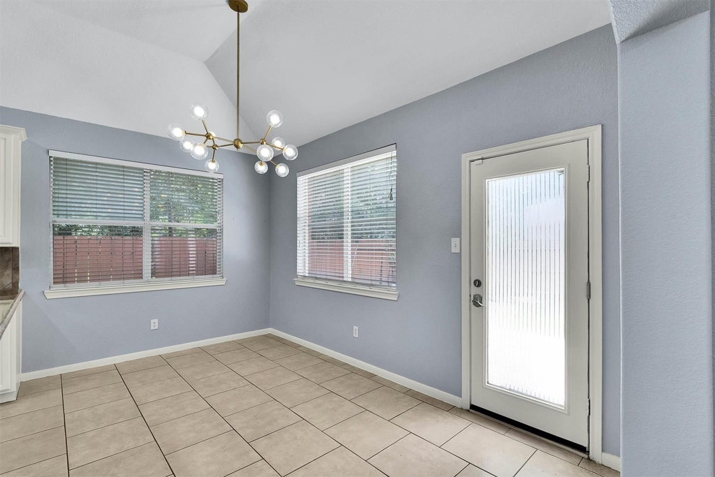7 Caelin Court - Photo 14