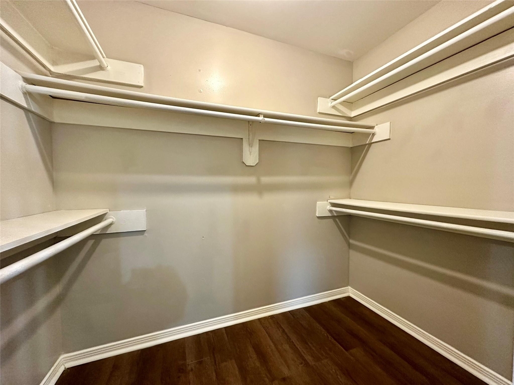 8514 Fawn Terrace Drive - Photo 8