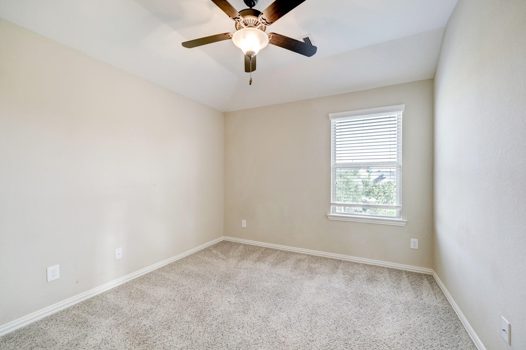 31710 Chapel Rock Lane - Photo 27