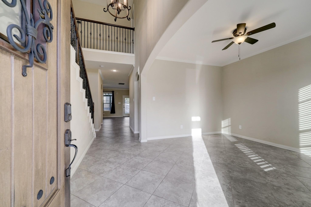 31710 Chapel Rock Lane - Photo 3