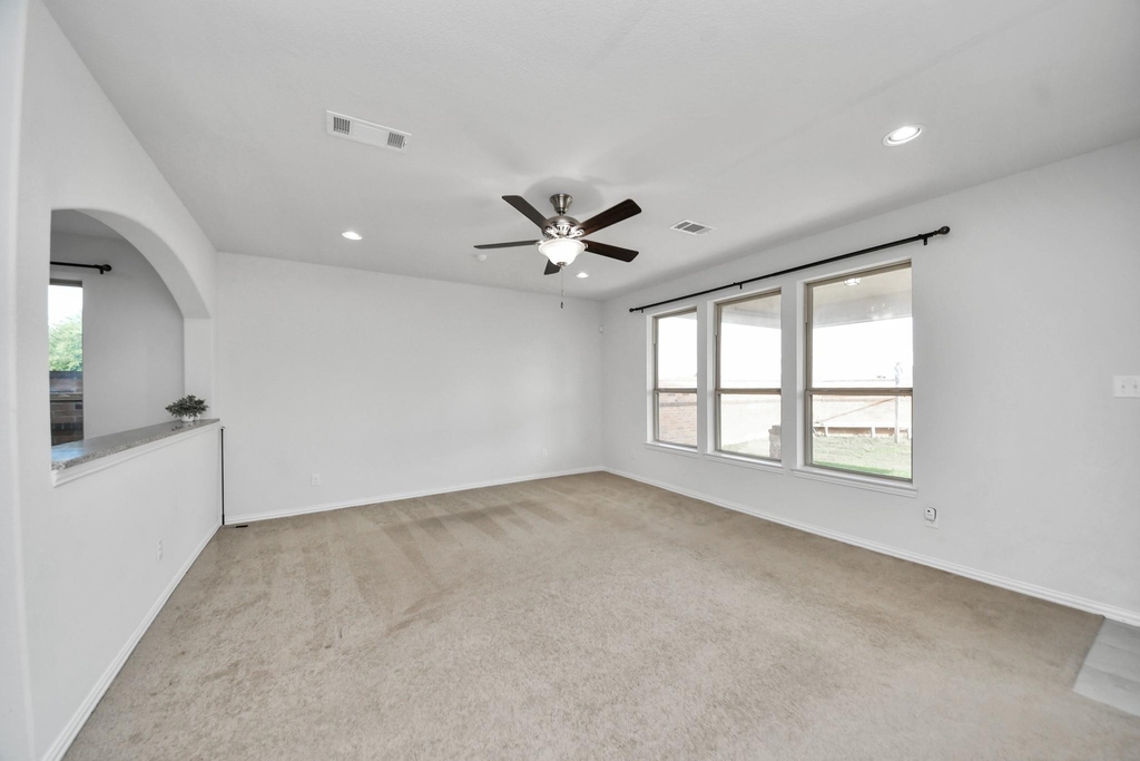 23714 Via Viale Drive - Photo 18