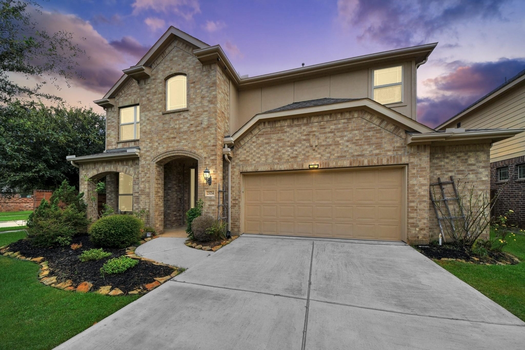 23714 Via Viale Drive - Photo 0