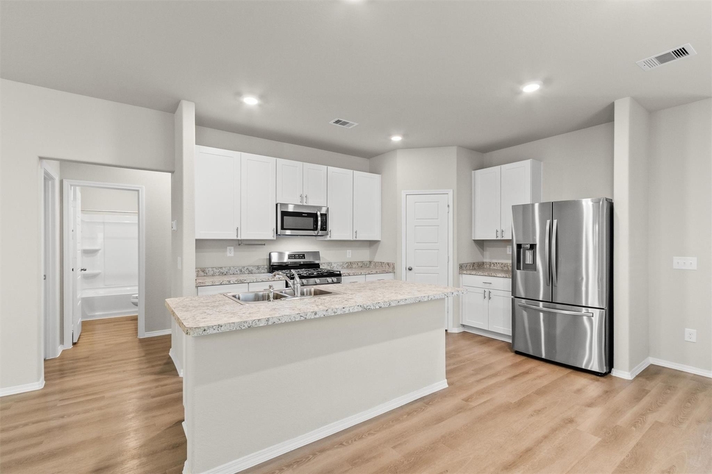 2637 Shady Cedar Court - Photo 8
