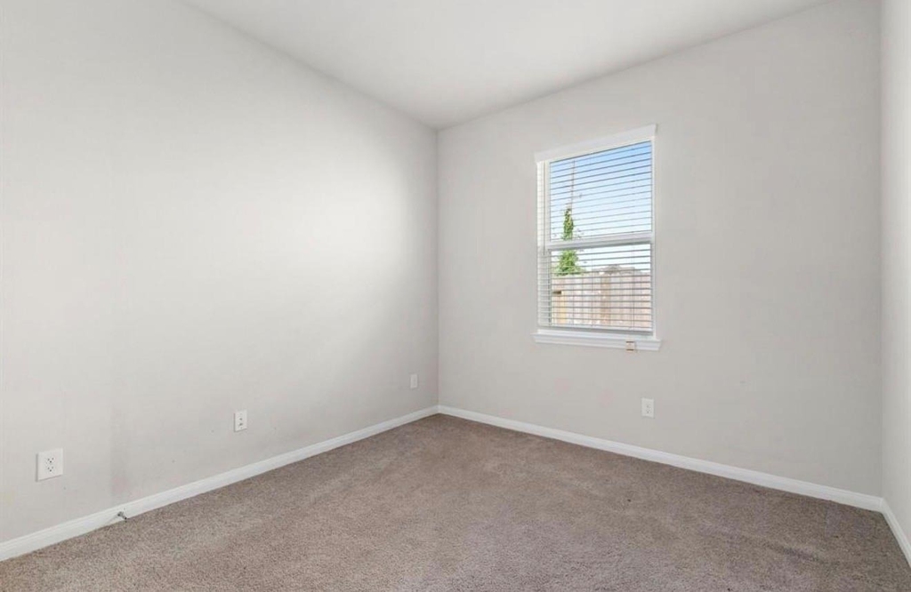 6222 Prince Place Drive - Photo 17