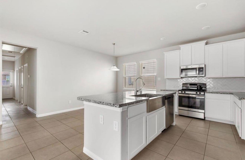6222 Prince Place Drive - Photo 8