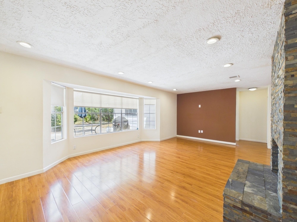 12842 Westmere Drive - Photo 15