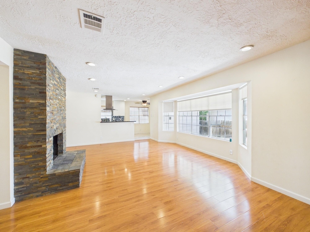 12842 Westmere Drive - Photo 14