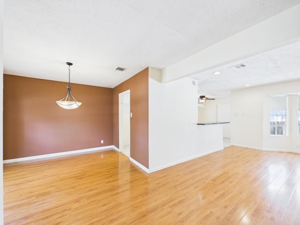 12842 Westmere Drive - Photo 5