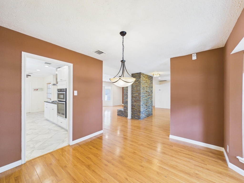 12842 Westmere Drive - Photo 4