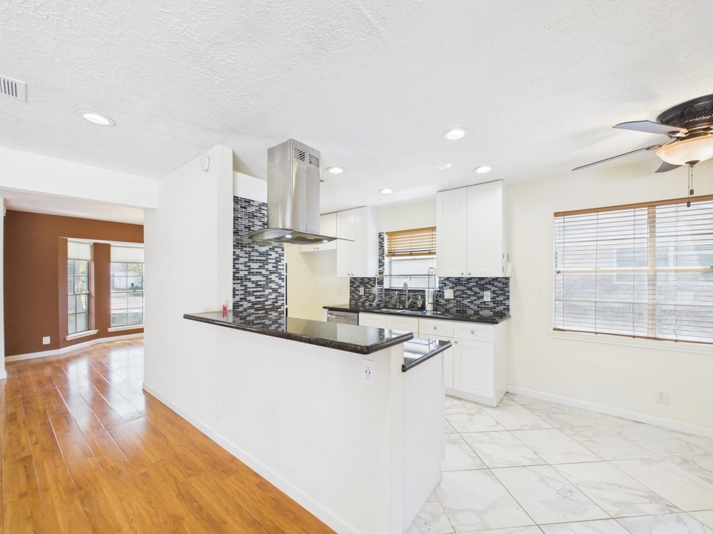 12842 Westmere Drive - Photo 7