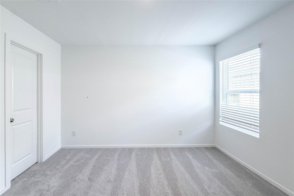 3005 Highbank Drive - Photo 8
