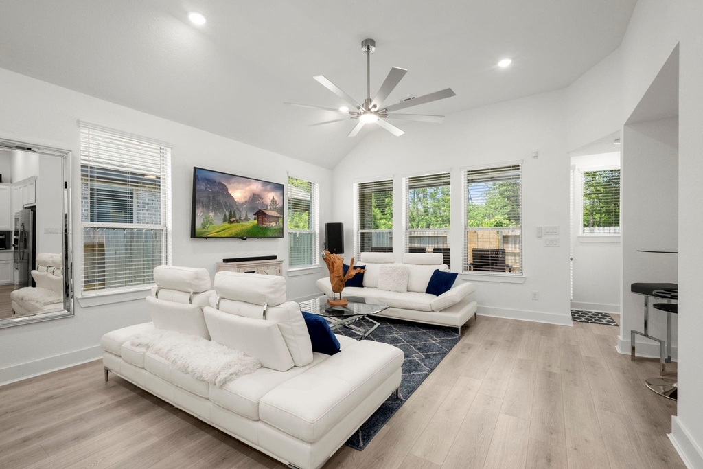 13035 Wandering Ridge Lane - Photo 7