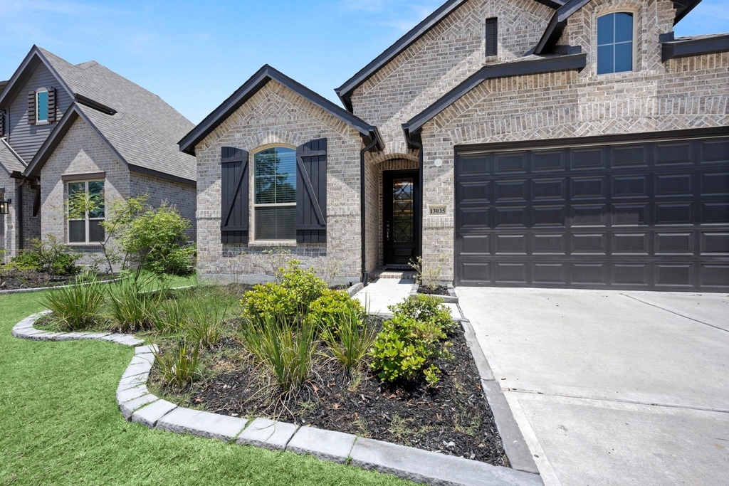 13035 Wandering Ridge Lane - Photo 2
