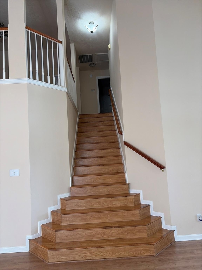 1138 Evandale Lane - Photo 5