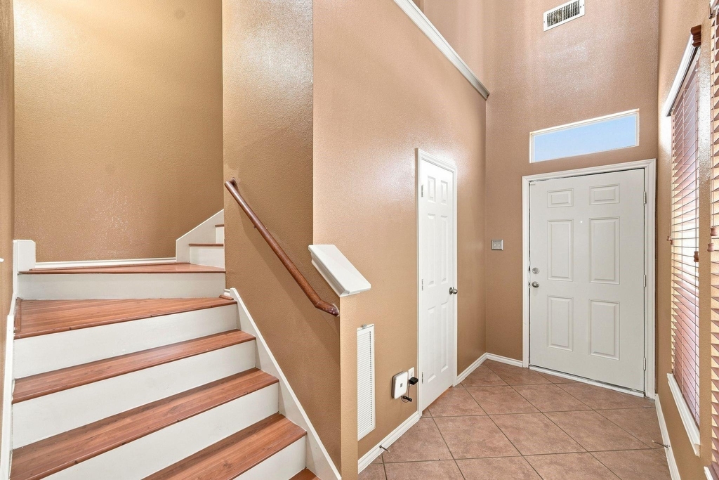 16551 Pentonshire Lane - Photo 9