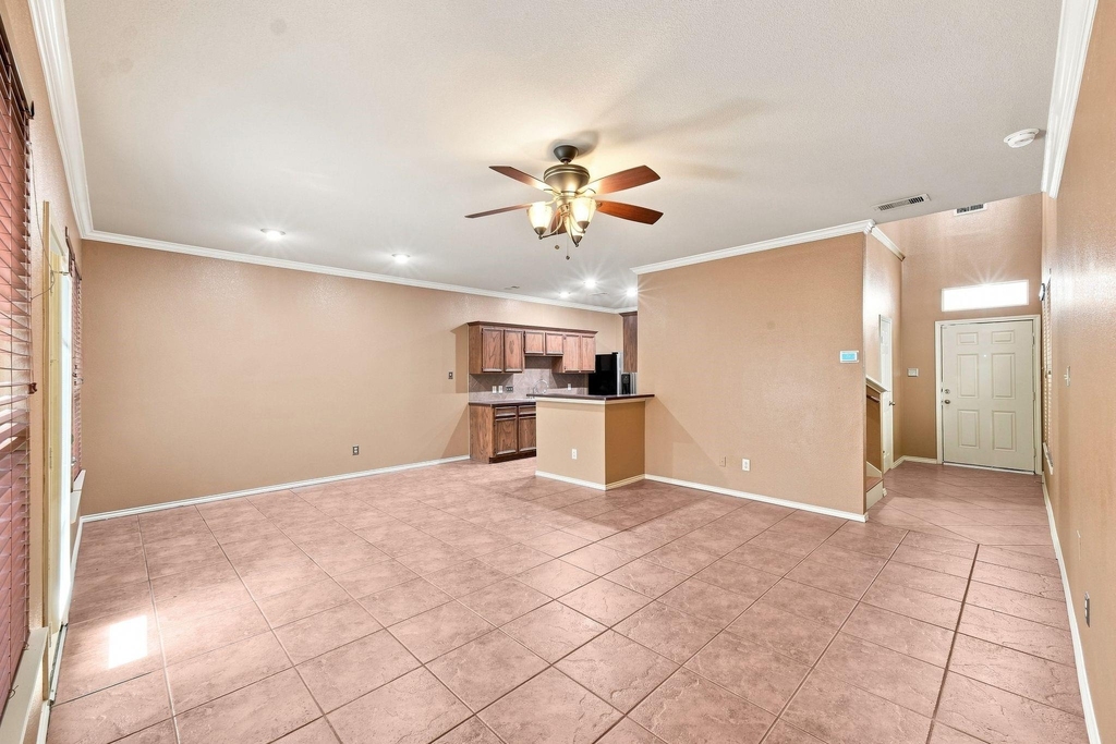16551 Pentonshire Lane - Photo 11