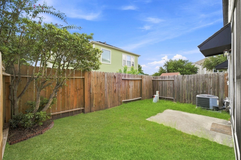 16551 Pentonshire Lane - Photo 44