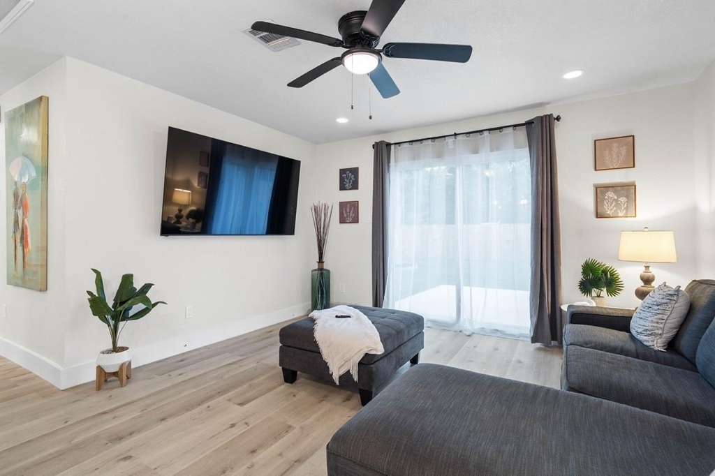 3138 Sunbeam Street - Photo 8
