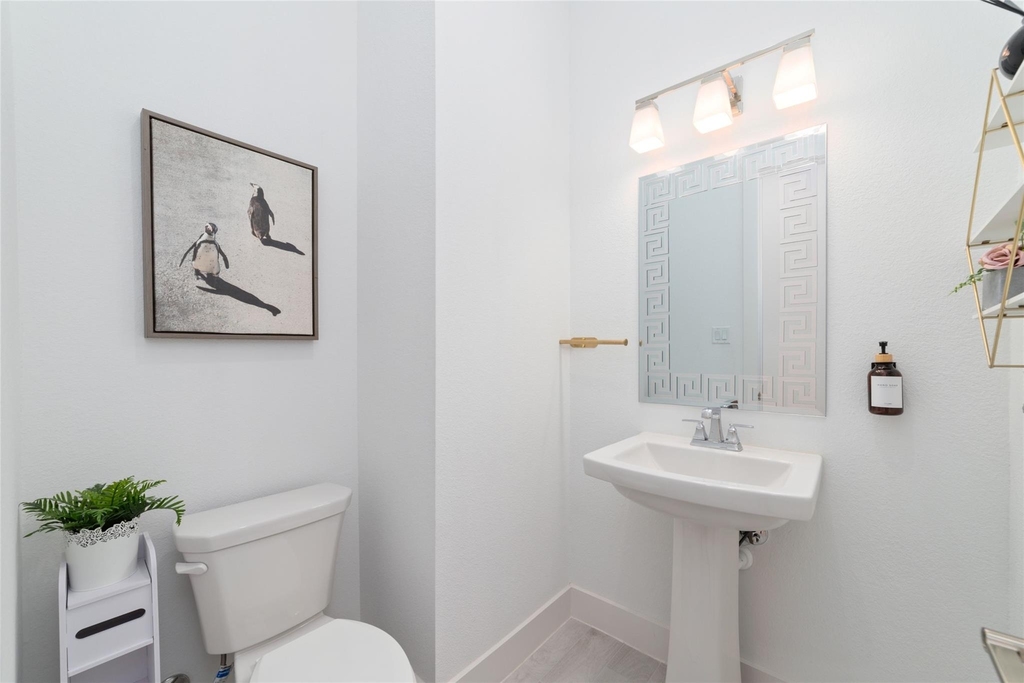32018 Crested Knoll Court - Photo 26