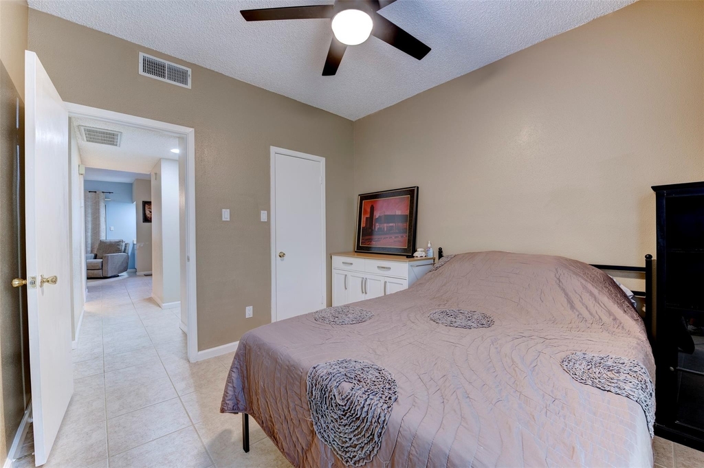 2300 Augusta Drive - Photo 16